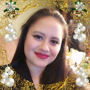 Meet your Posher, Lissette m chacon